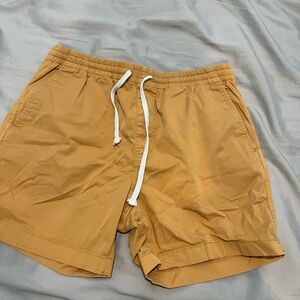 J crew men shorts large